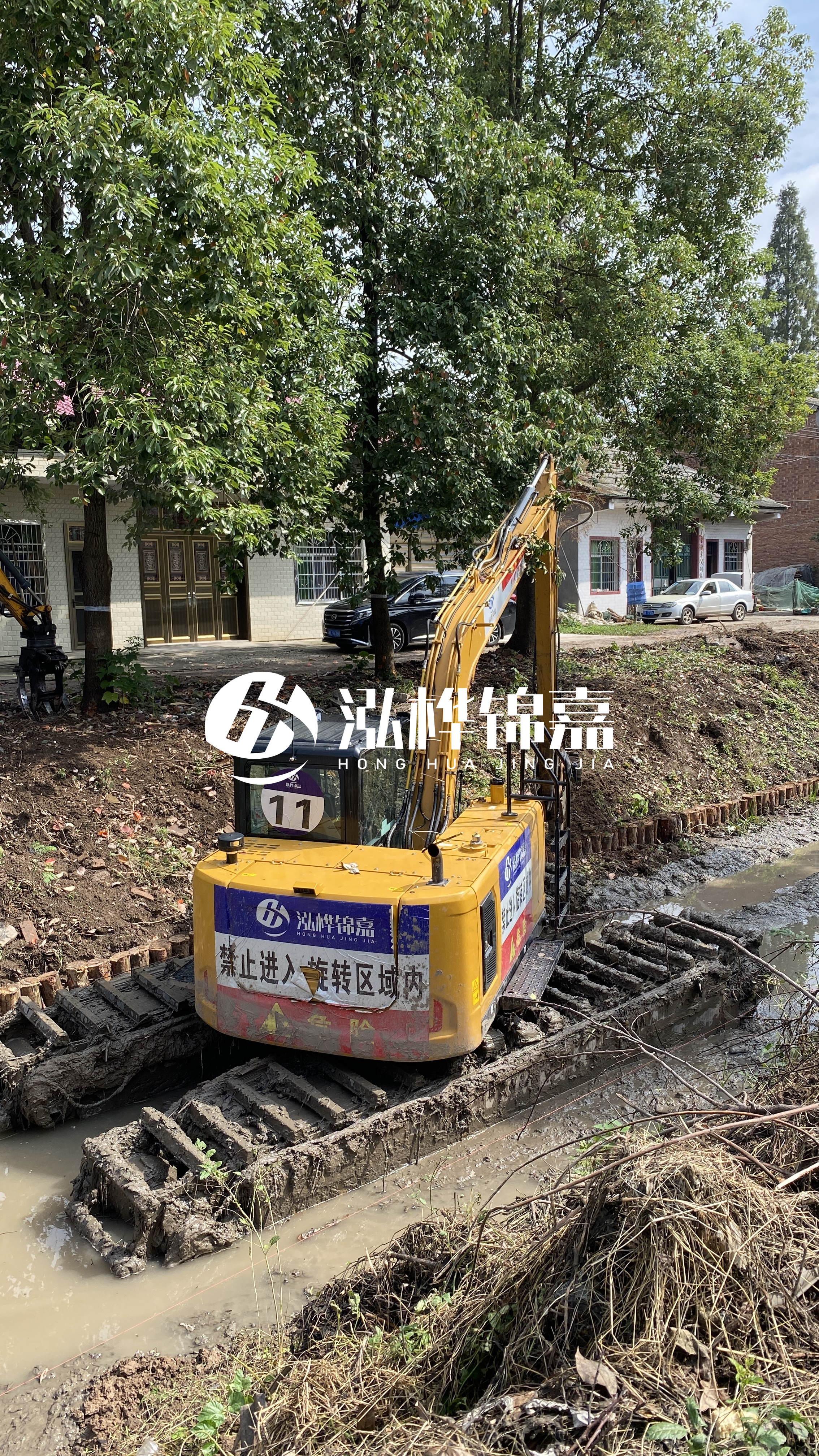 邢臺挖機打木樁專業(yè)施工-挖掘機打木樁打直技巧？