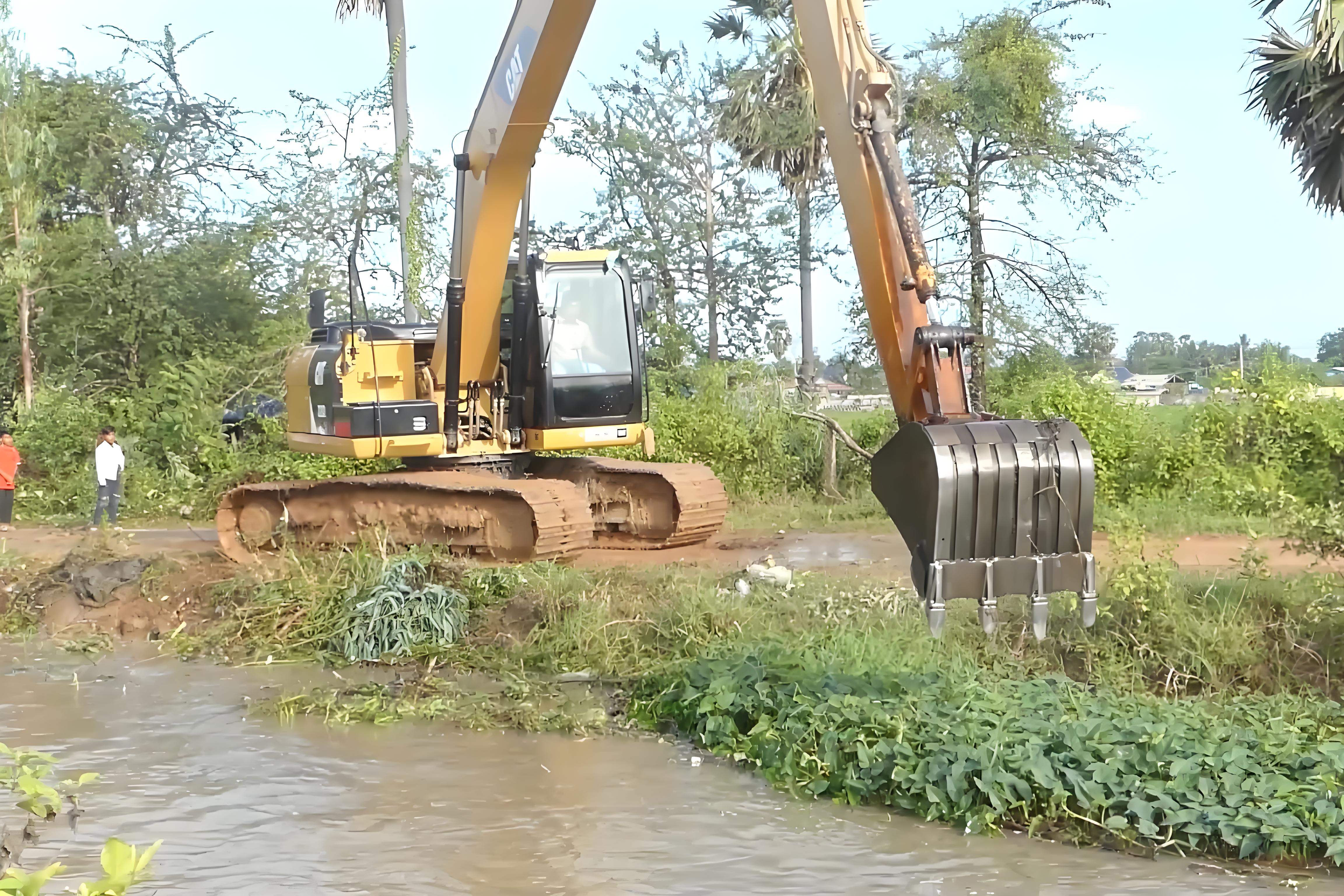 廣東佛山挖機清淤施工隊-沼澤地清淤適合在什么季節(jié)進(jìn)行？?