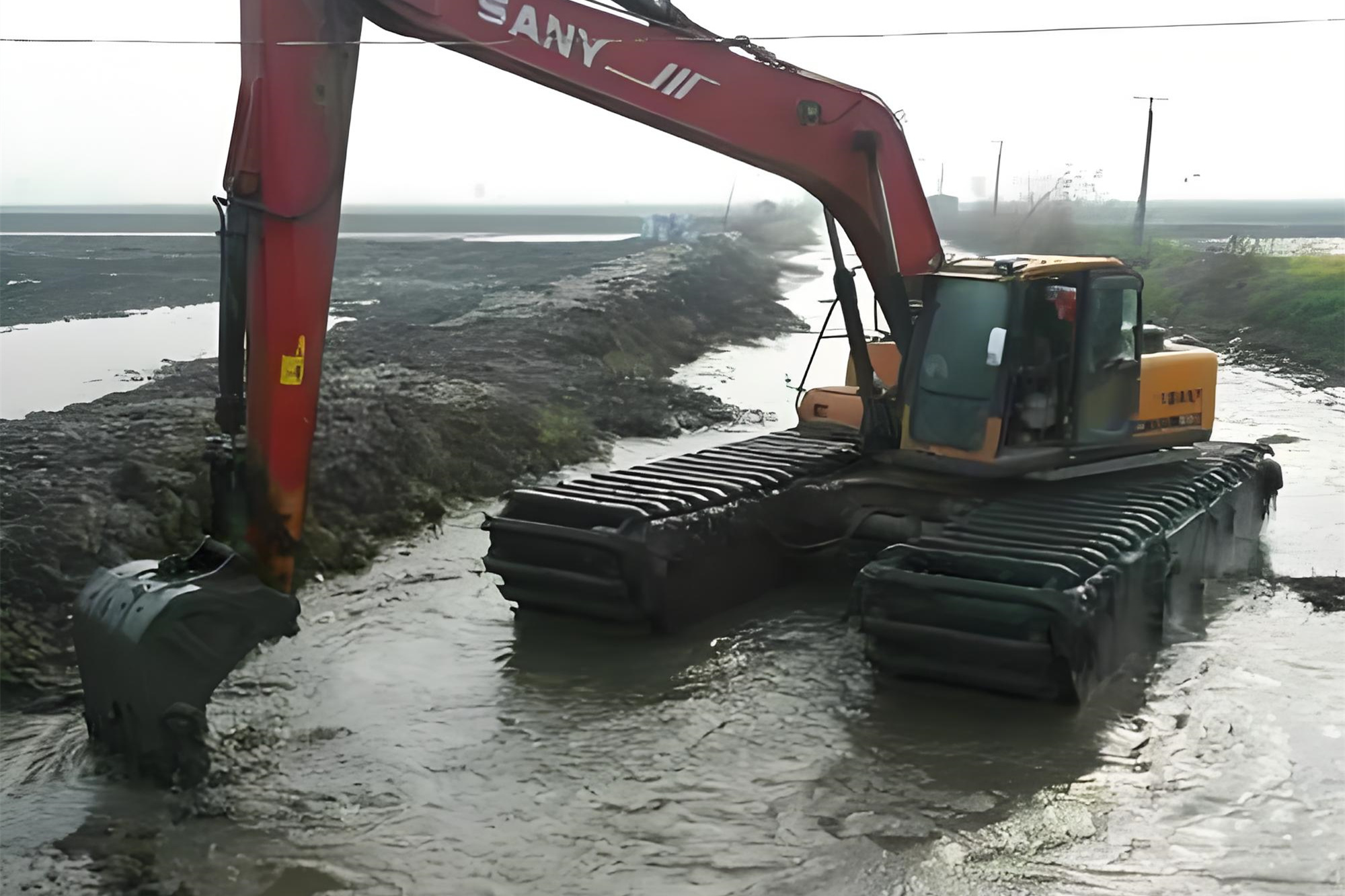 湖南益陽(yáng)挖機(jī)清淤施工隊(duì) - 挖機(jī)加長(zhǎng)臂清淤的施工效率怎么樣？
