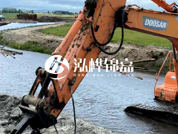 松木樁施工隊(duì)泓樺錦嘉 - 松木樁直徑指哪個(gè)部位？