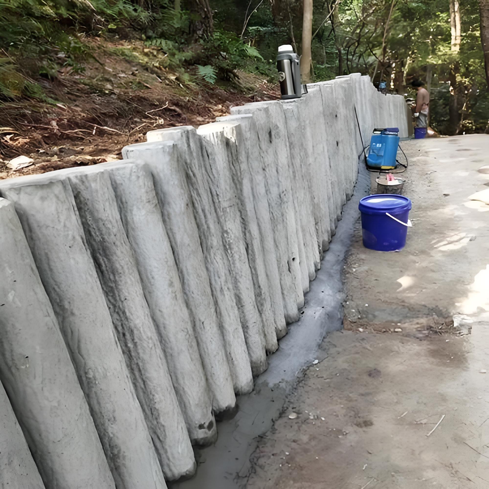 水泥仿木樁施工隊泓樺錦嘉-水泥仿木樁的防腐性能比真木樁好嗎？